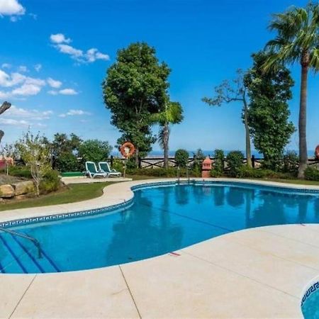 Luxury Apartment With Sea Views, Golf, Gym, Spa, 7 Pools Охен Экстерьер фото